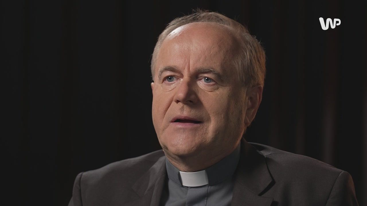 Za błędy Kościoła płacą wierni. "Najczęściej osoby starsze, czyli emeryci i renciści"