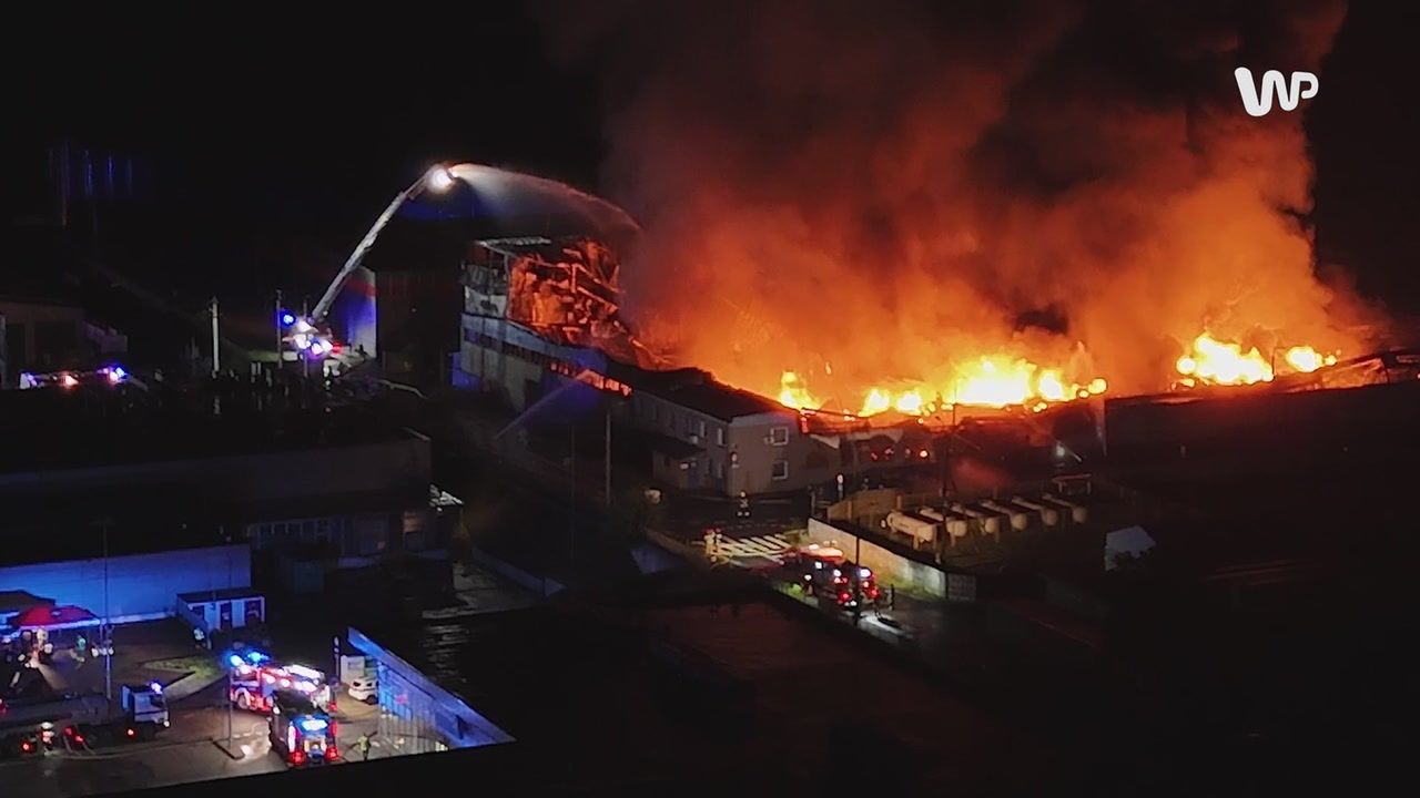 Pożar w Mińsku Mazowieckim. Kłęby czarnego dymu widać z daleka