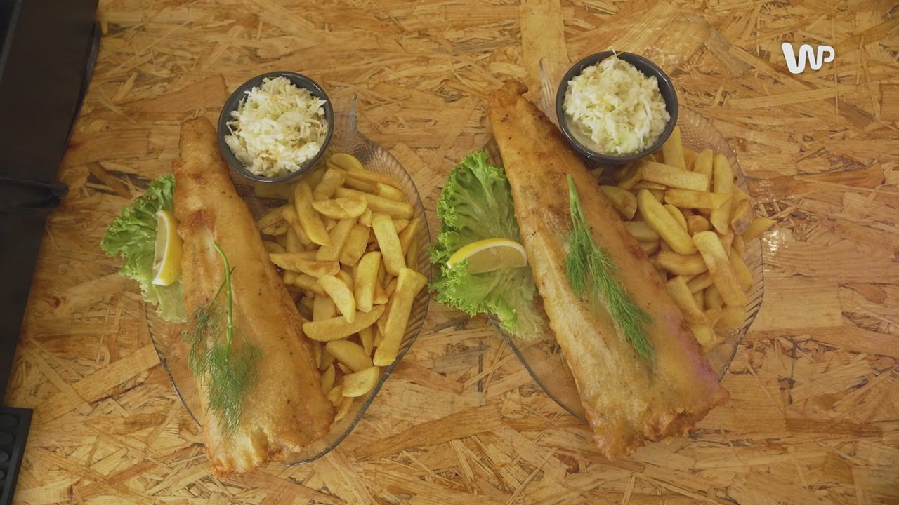 Turyści w restauracjach nad Bałtykiem. "Wybierają tańsze pozycje"