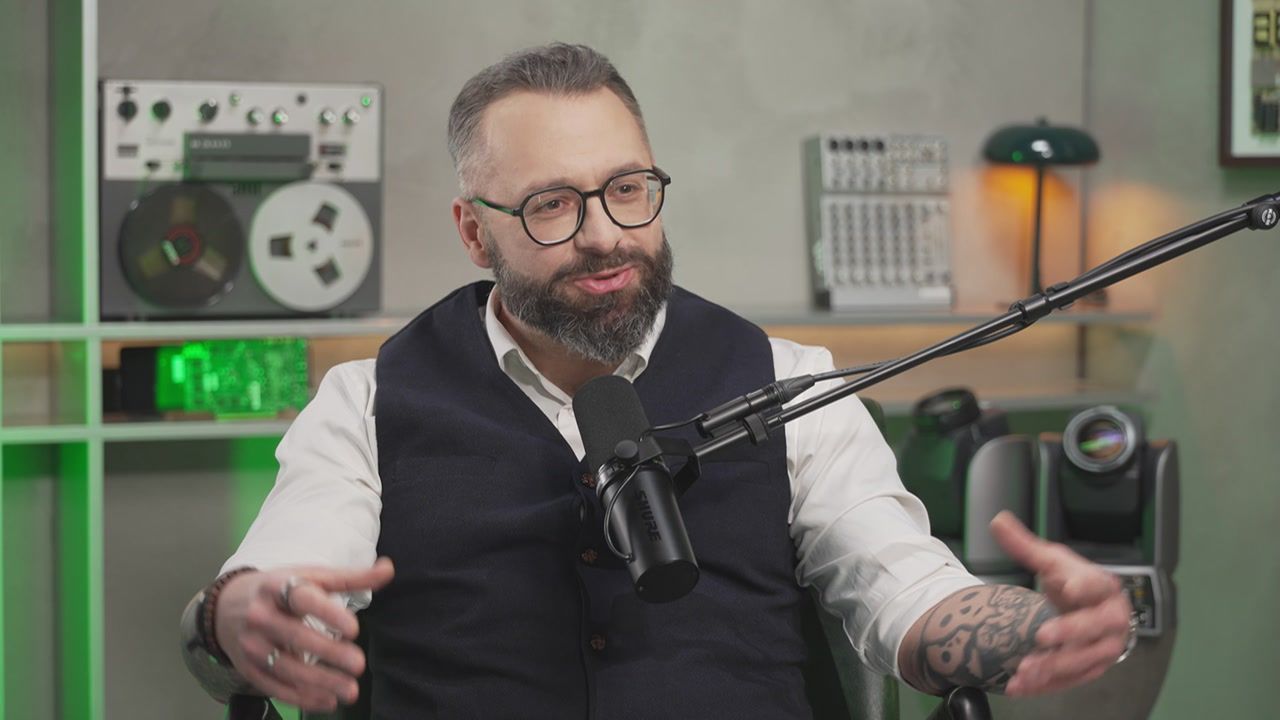 Spędzasz za dużo czasu przed ekranem? Pewnie tak, ale to nie taki prosty temat