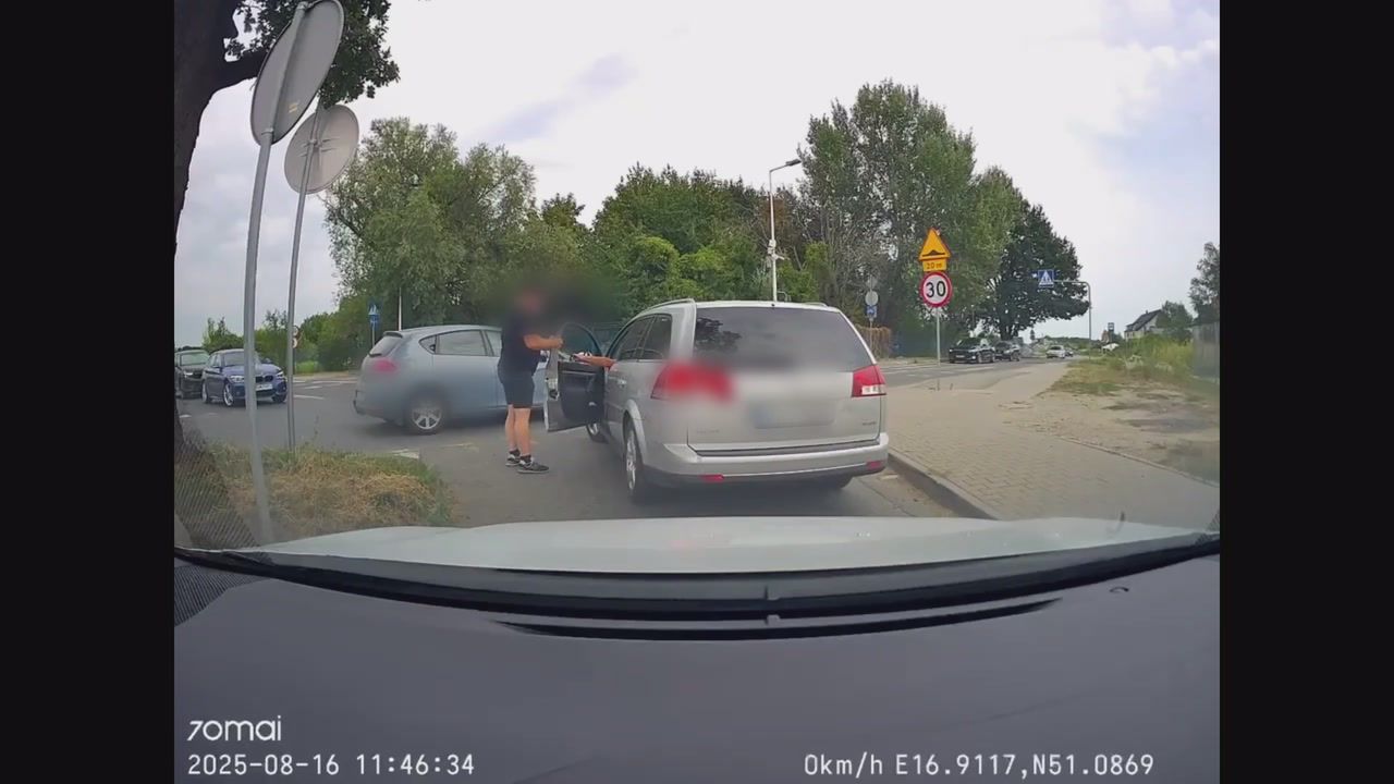 Szokujące sceny na drodze. Pijany Ukrainiec walczył z policjantem