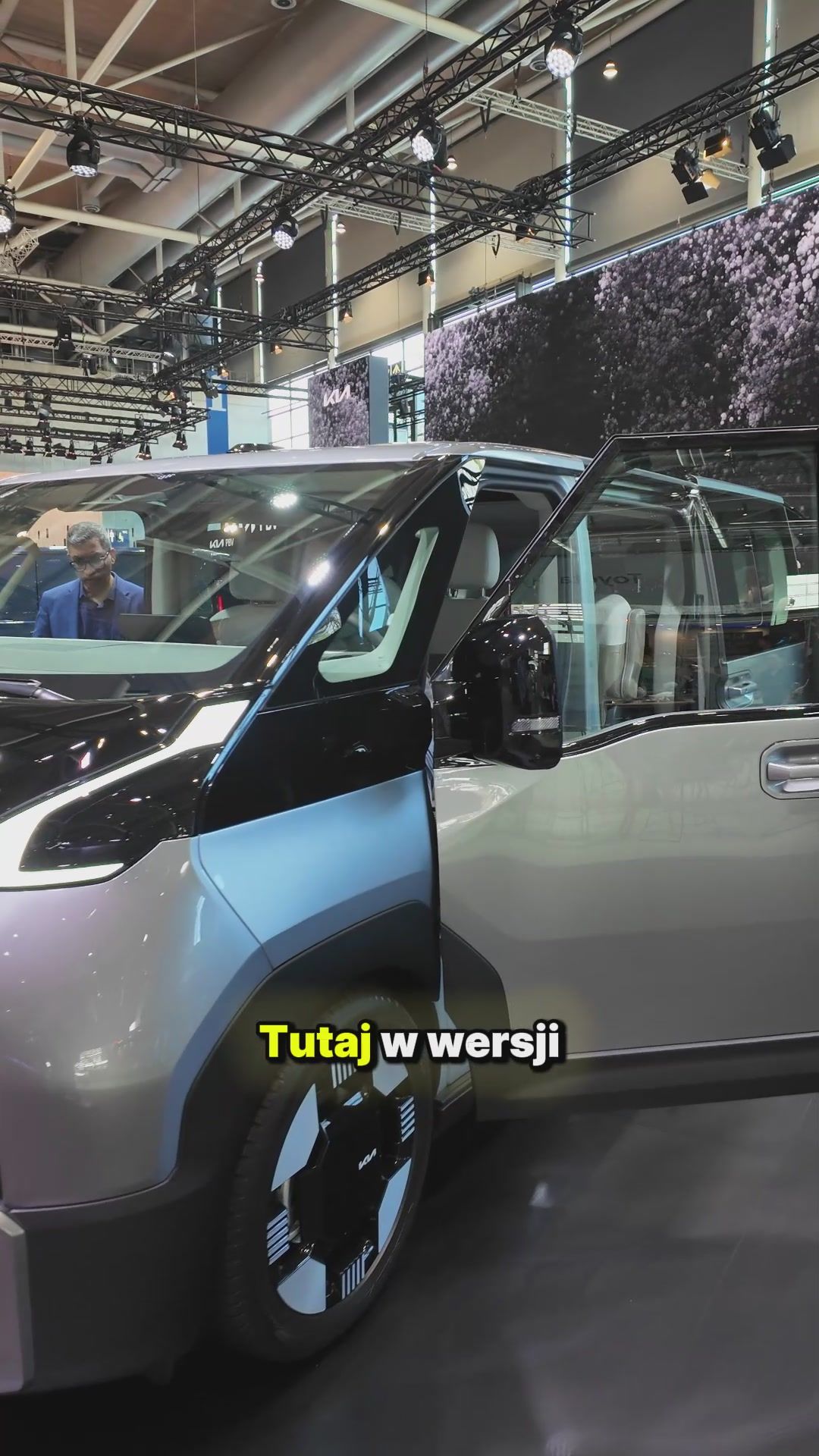 Debiutuje Kia PV7. To większy elektryczny van z Korei
