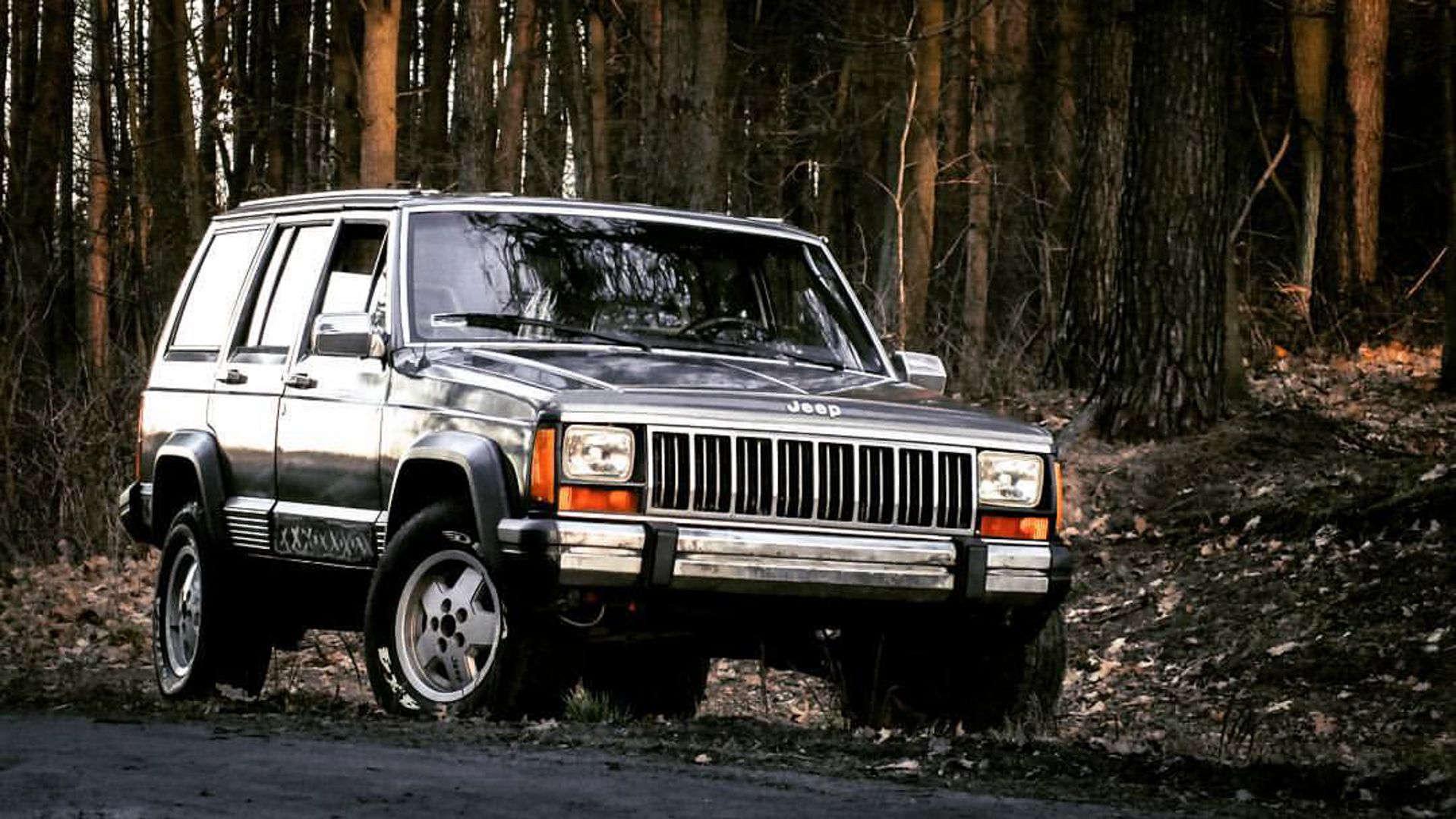 1989 Jeep Cherokee Xj 4.0 Laredo 2Wd - Produkt Niepełnowartościowy? | Autokult.pl