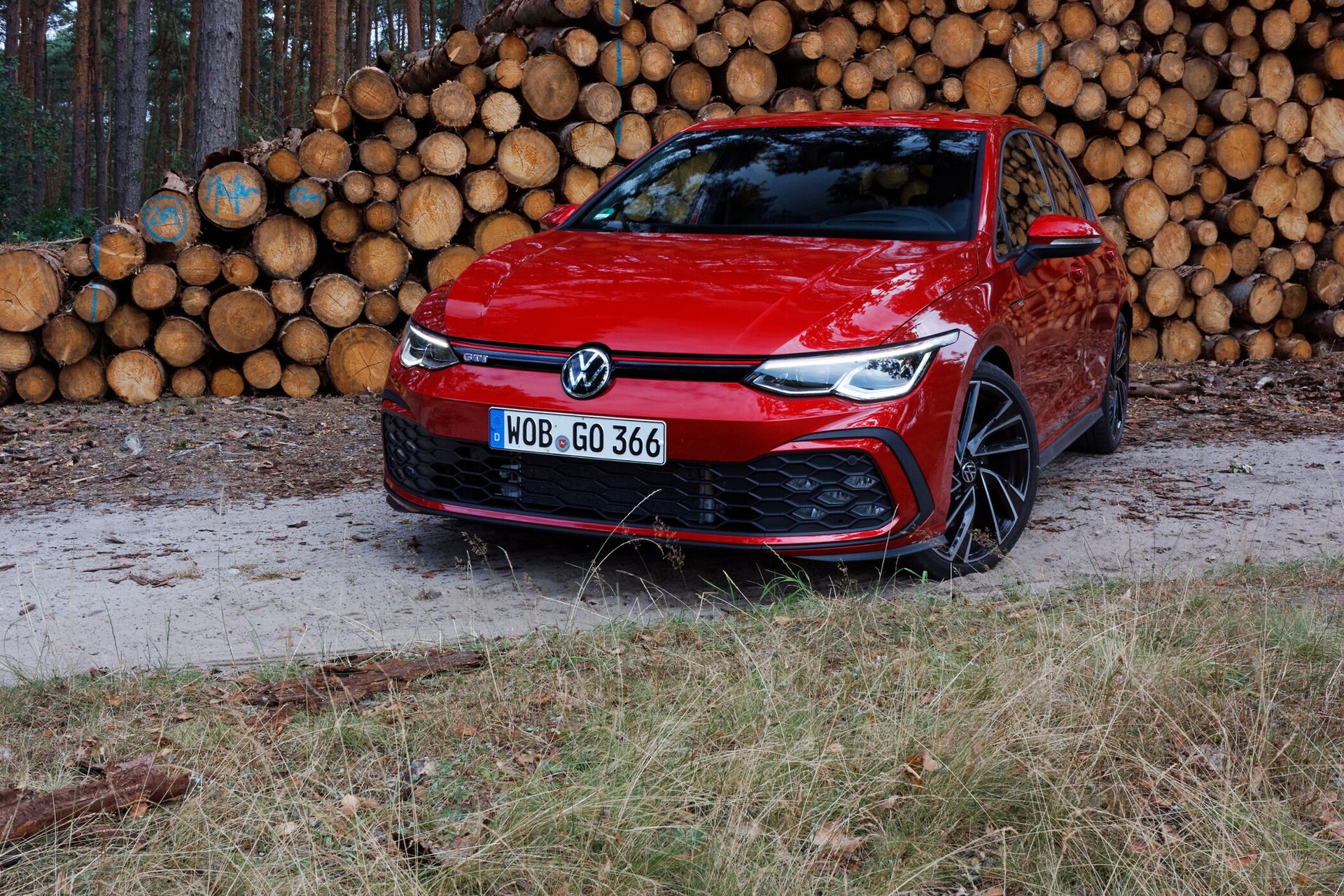 Pierwsza Jazda Nowym Volkswagenem Golfem Gti: Inne Podejście Do Klasyka | Autokult.pl