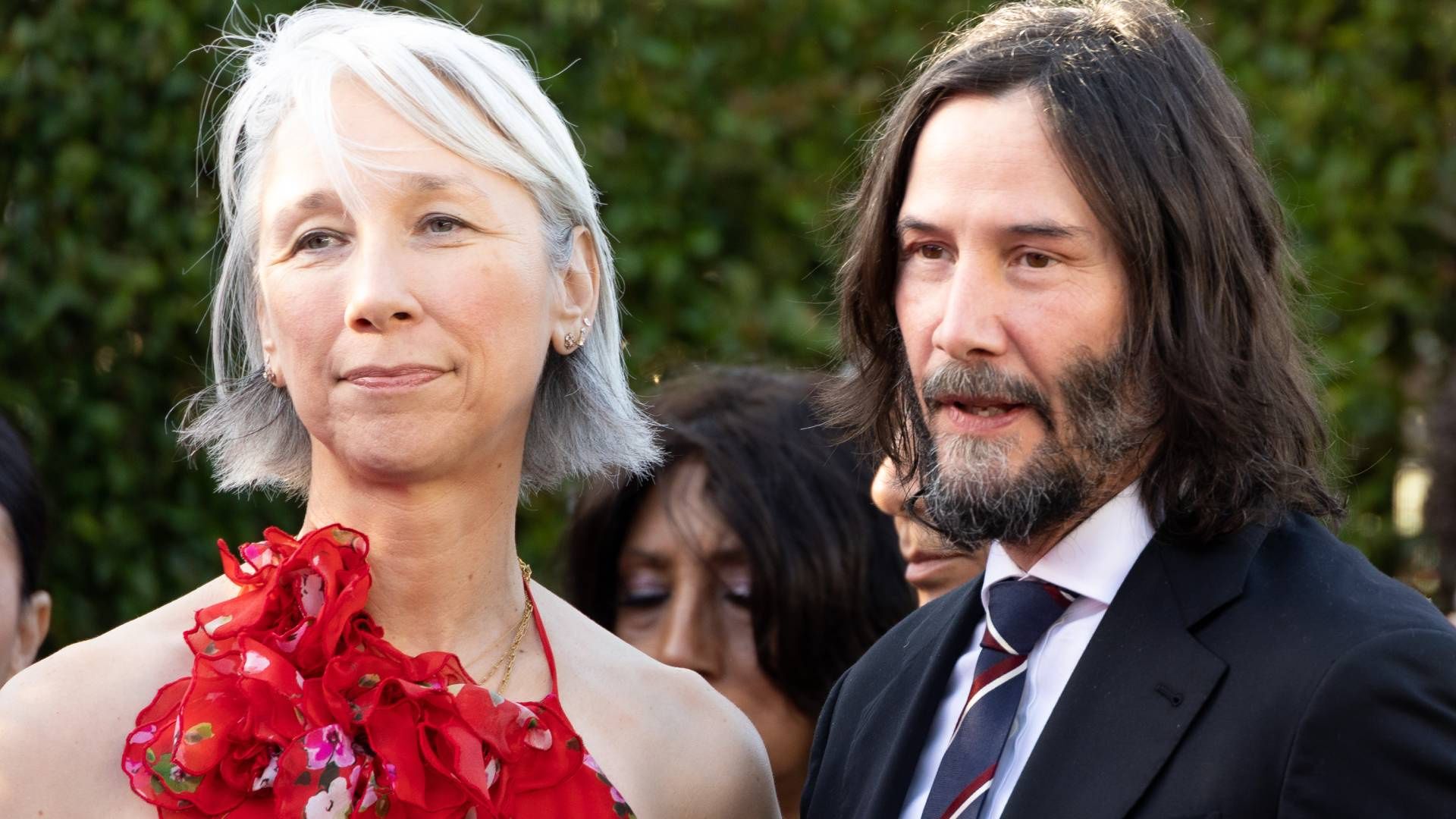 Keanu Reeves z partnerką PRZYŁAPANI na kameralnej randce. Muszą radzić ...