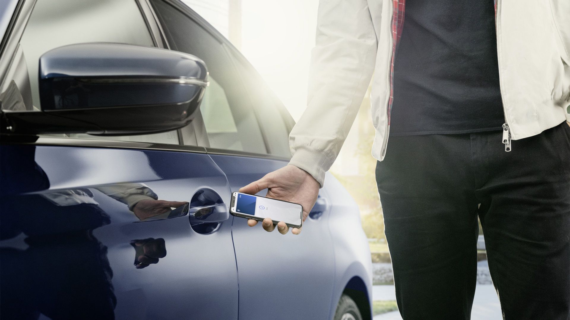 Apple iphone car keys discount