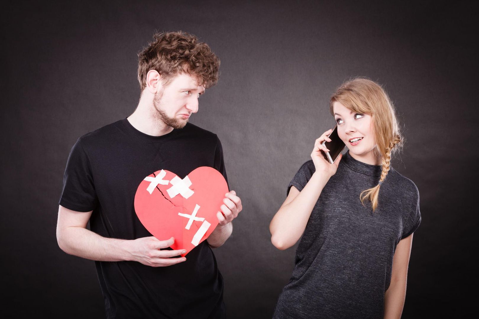 randki online, powodując wzrost liczby rozwodów