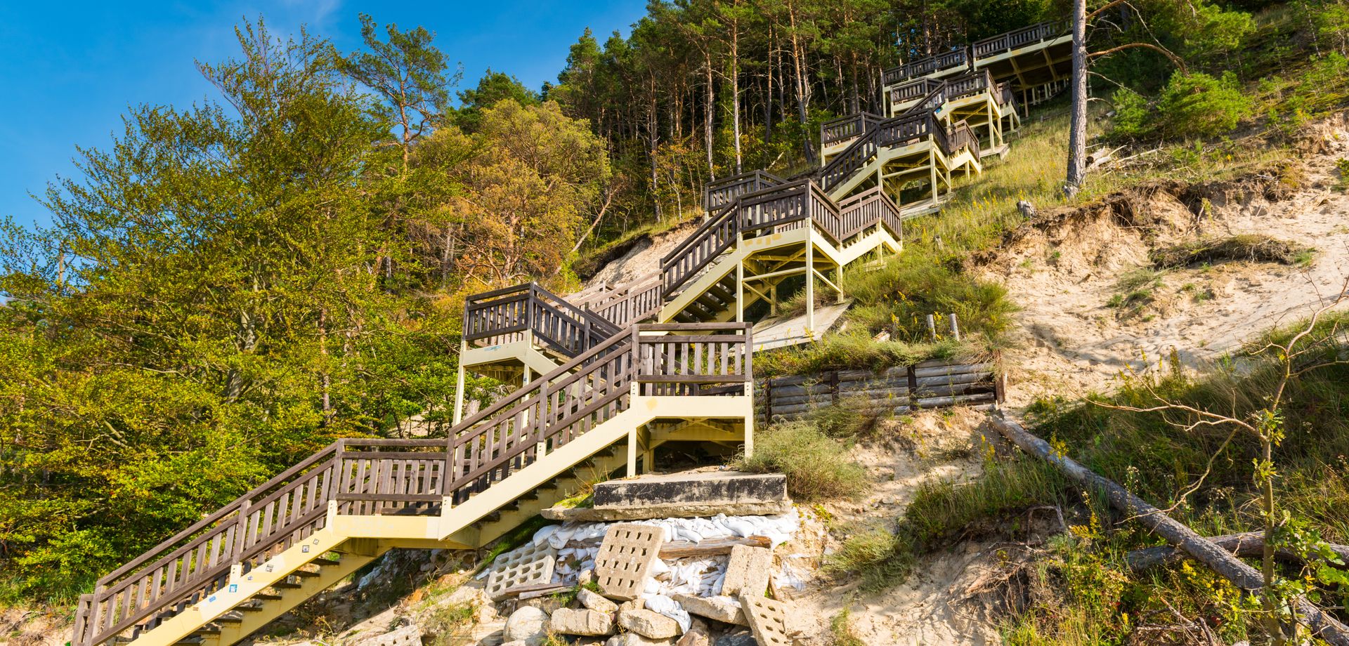 Zejście na plażę w Międzyzdrojach