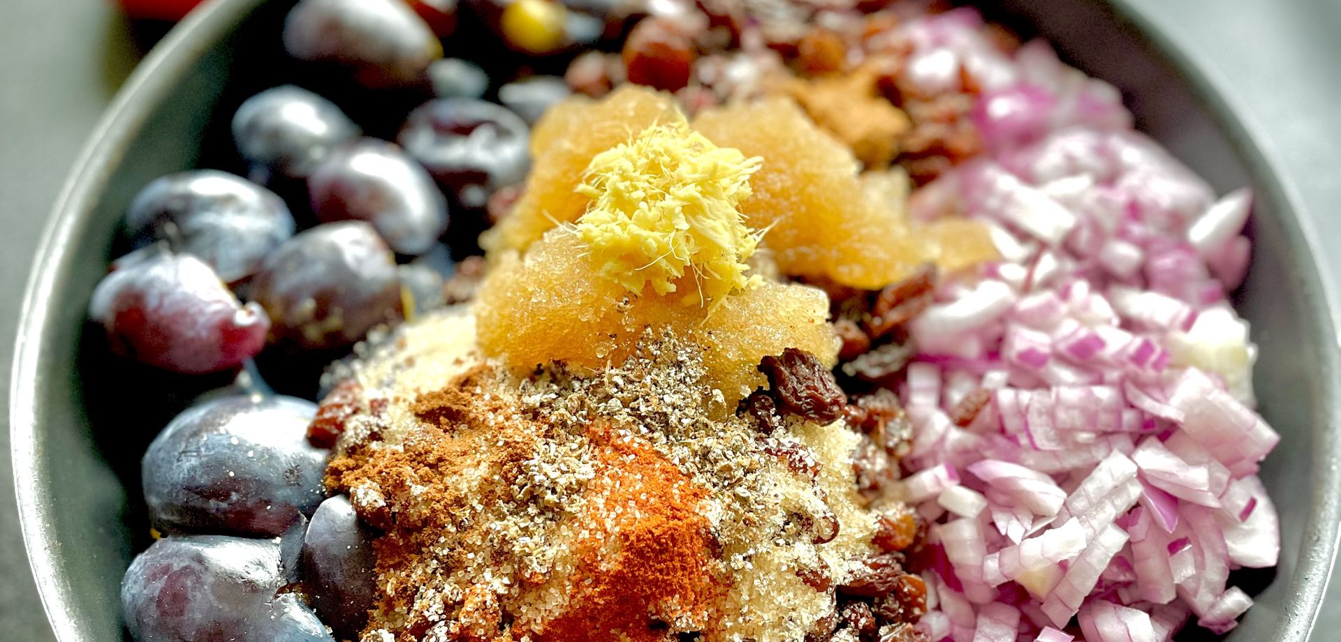 Śliwkowy chutney idealny do mięs i serów