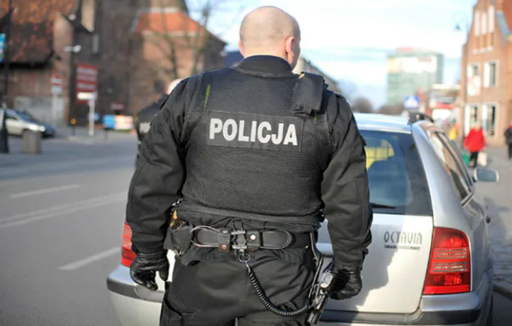 Czy Policja Może Ujawnić Dane Donosiciela Czy policja może zmusić cię do odblokowania telefonu? Prawnicy próbują