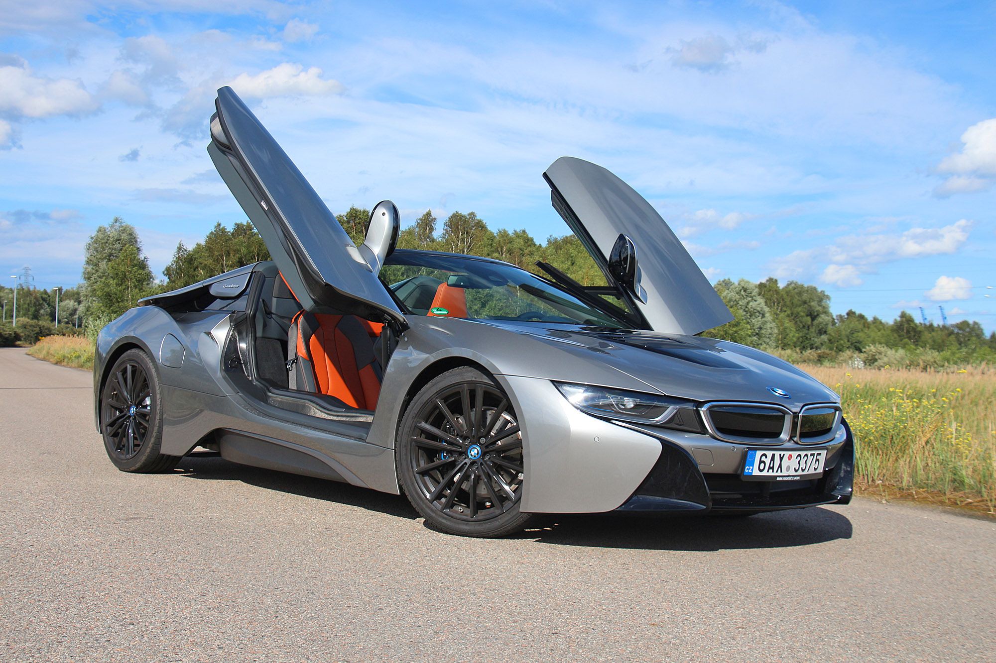 BMW i8 Roadster (2018) - test, cena, zużycie paliwa