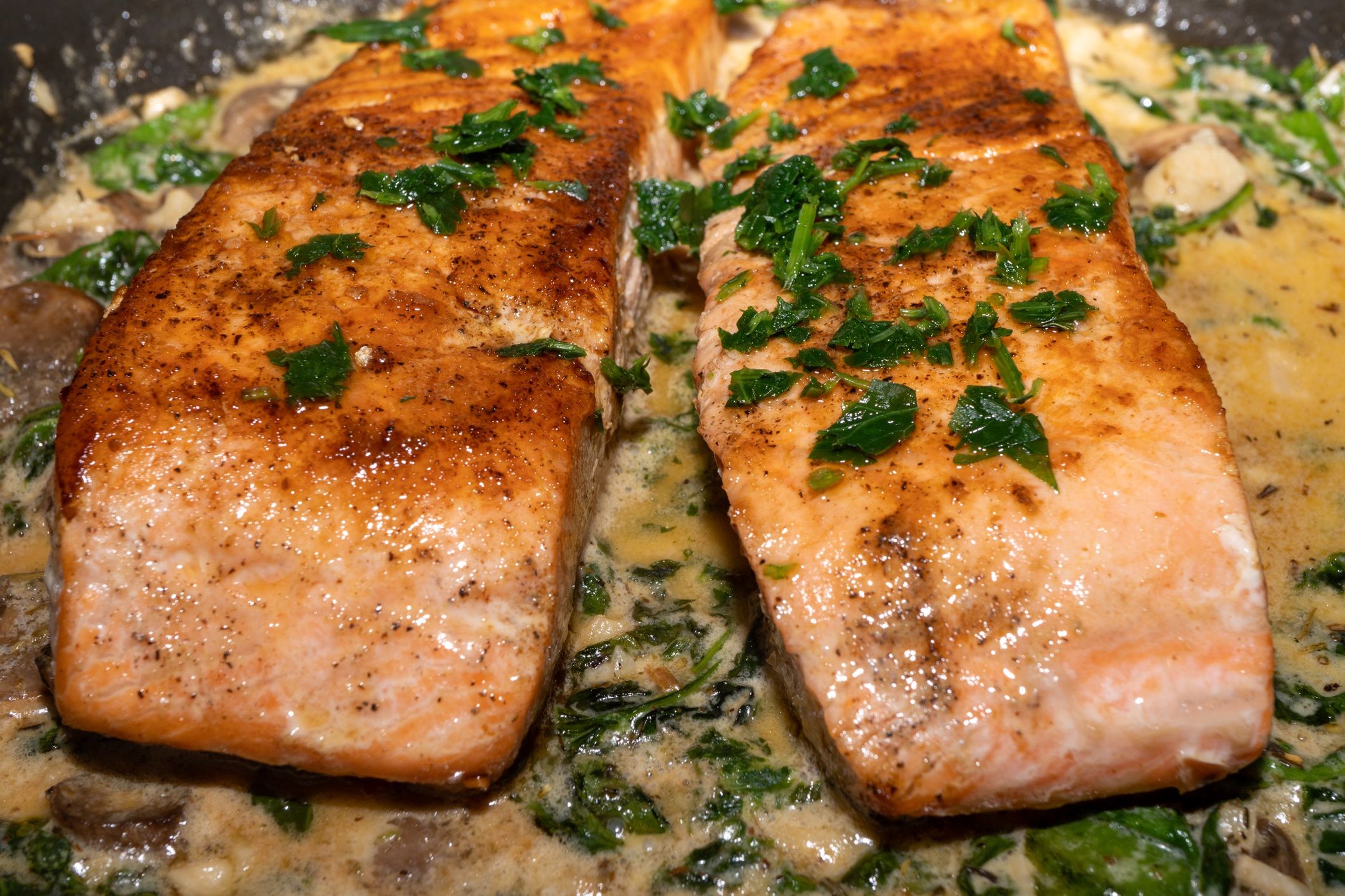 Healthy eating for the brain: how spinach, colorful meals, berries and