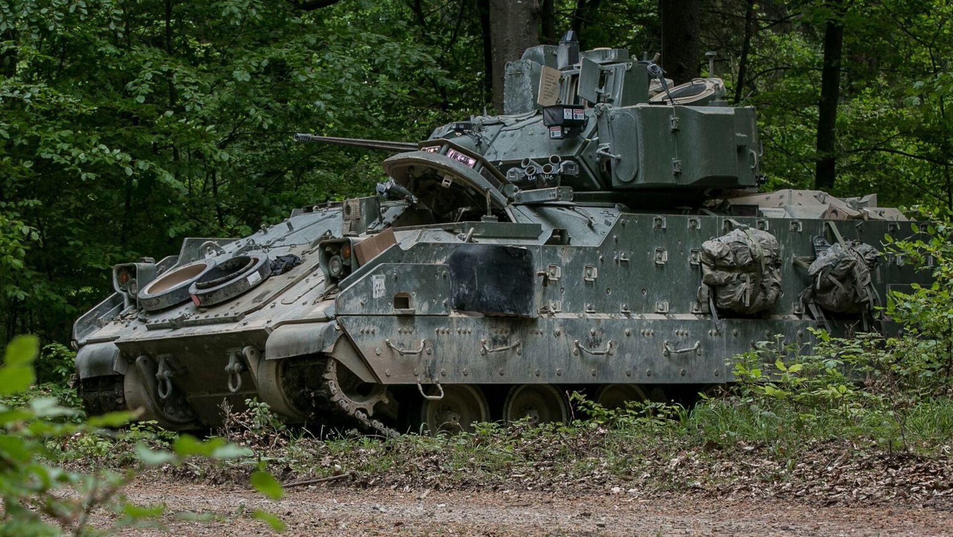 Croatia receives its first M2A2 Bradley ODS tanks, identical to those used  against Russians in Ukraine