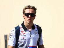 Kierowca F1 wsparł walkę z rakiem piersi