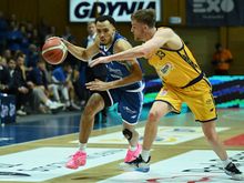 Lider wytrzymał ciśnienie