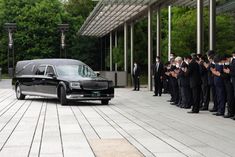 Specjalna wersja Toyoty Century uczestniczyła w uroczystościach pogrzebowych Shinzo Abe