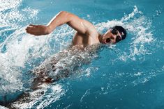 Kraul (styl dowolny) jest najszybszym stylem pływackim