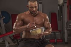 Trening plus dieta anaboliczna - to pozwoli ci zbudować masę mięśniową