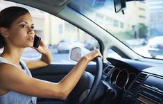 Technologiczne mity. Rozmowa telefoniczna nie zwiększa ryzyka wypadku?