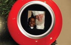 Cyfrowy album w bombce choinkowej!?