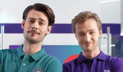 Ile numerów zyskały Play i T-Mobile? Plus i Orange z spadkami