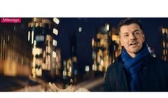 Radek Kotarski opowiada o zapachu pierników w świątecznej reklamie aplikacji mobilnej Banku Millennium