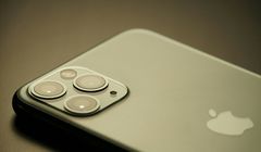 Bez szału na nowe iPhone’y. Apple rekordowo drogie na giełdzie