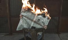 "Siódme: nie kradnij newsa". Dlaczego w Polsce niektóre media mają z tym problem?" [FELIETON]