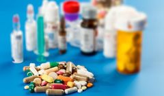 Mniej na reklamy farmaceutyków w radiu, więcej w prasie. Aflofarm i Polpharma w dół, w górę Natur Produkt Zdrovit (analiza)