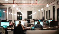 Niepokojący raport o mediach lokalnych. "Czy ktoś patrzy władzy na ręce?"