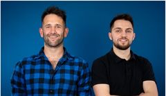 Mateusz Wrzos i Mateusz Jura w nowej agencji SEO Greyotters