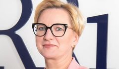 MON kupił zegarek za 6 tys. zł. Miał być prezentem dla polityka z Korei, znaleziono go u członkini KRRiT