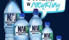 Nałęczowianka w butelkach w połowie z plastiku z recyklingu