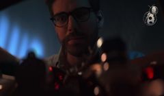 Dyskusja bombek choinkowych w bożonarodzeniowej kampanii Biedronki (wideo)