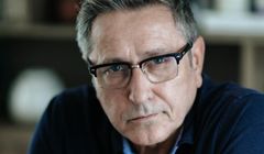 Andrzej Sołtysik gospodarzem programu na ŚwiatGwiazd.pl