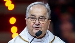 Szymon Hołownia zlecił kontrolę u o. Rydzyka. CWMP oburzone, pisze o powielaniu metod komunistów