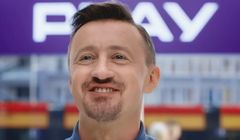 Adam Małysz reklamuje promocję ze smartfonami w Play