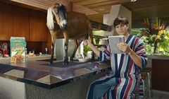 Spada sprzedaż komputerów. Najprostsze laptopy tracą na rzecz smartfonów