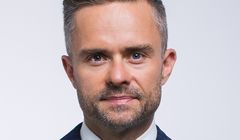 Nowa agencja byłego rzecznika PiS z 1,8 mln zł zysku dzięki dywidendzie z Węgier. Następczyni R4S pierwszy raz stratna