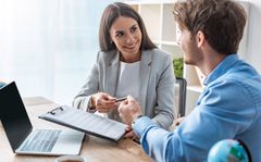 Klauzule niedozwolone w umowach kredytowych