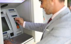 Bankomat nie wydał Ci pieniędzy? Złóż reklamację!