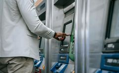 Bankomaty pełne pułapek! Oto, na co musisz uważać podczas wypłaty