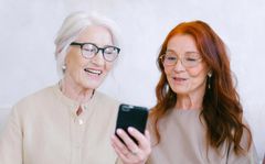 Dobra wiadomość dla emerytów! Większe świadczenia trafią na konta