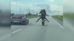 Mieli się ścigać na ulicy. Zobacz, co zrobił motocyklista