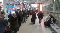 Awaryjne lądowanie na Okęciu. Relacja reporterek WP
