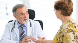 Trudna sztuka rozmowy pacjenta z lekarzem. W jaki sposób budować dobrą komunikację?