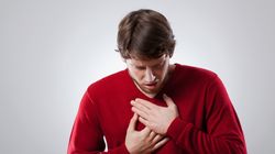 Odma opłucnowa - przyczyny, objawy, diagnoza, leczenie