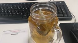 Herbata z czystka - działanie i właściwości. Co daje picie czystka przez miesiąc?