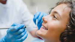 Zęby trzonowe  - charakterystyka uzębienia dorosłego człowieka, charakterystyka trzonowców, braki w uzębieniu, pielęgnacja