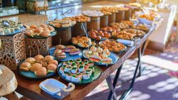 Zniweluje niestrawność i bóle brzucha. Kluczowa zasada w czasie wakacji